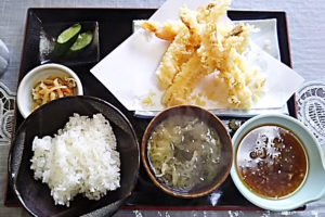 食事処 凡天