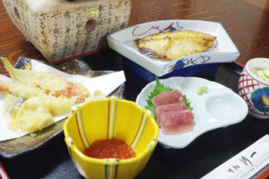 プチホテル川一