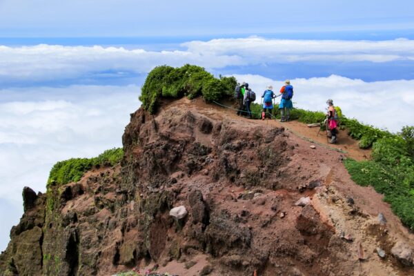 利尻山 登山